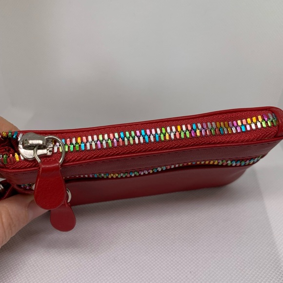 Red Leather Wallet/ Wristlet - Picture 4 of 10